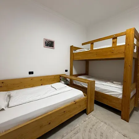 Casa Shprese - The Traditional Apartamento *